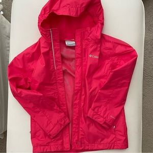 Girls Columbia rain jacket. We live in Arizona so it didn’t get a lot of use 😆